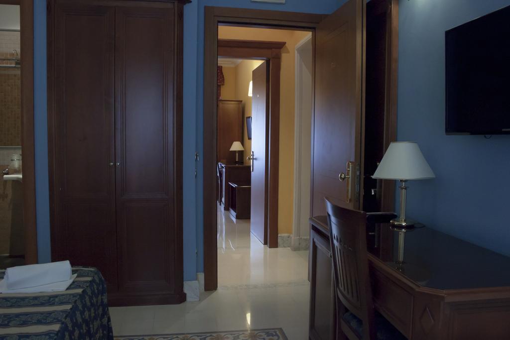 Hotel Clara Domus Rom Exterior foto