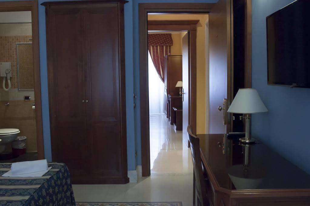 Hotel Clara Domus Rom Exterior foto